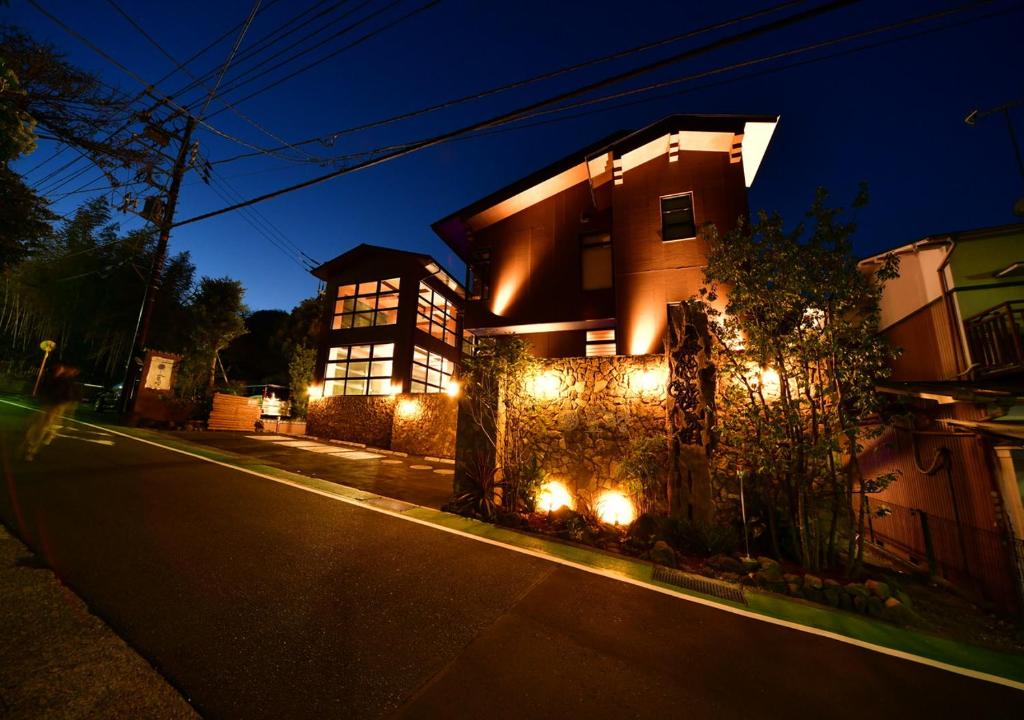Balinese onsen ryokan Hakone Airu ryokan Kanagawa Hakone 1
