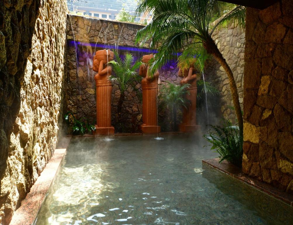 Balinese onsen ryokan Hakone Airu ryokan Kanagawa Hakone 4