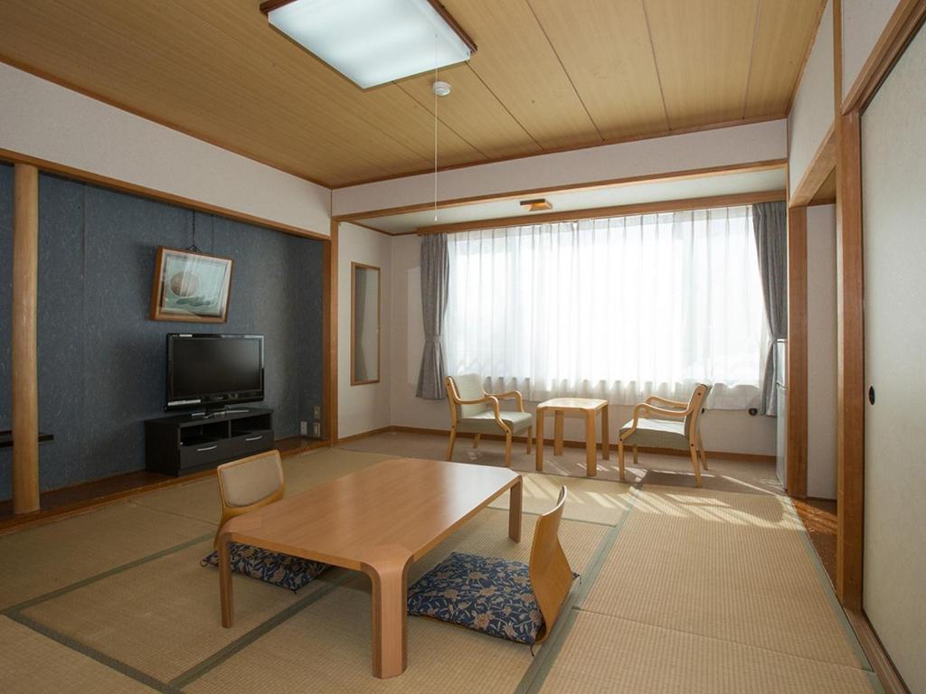 Itoen Hotel Kusatsu ryokan Gunma Kusatsu 4