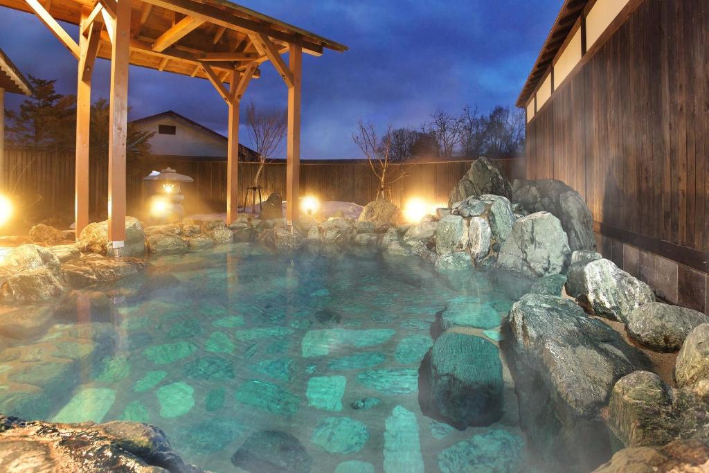 Kusatsu onsen Hotel Resort ryokan Gunma Kusatsu 3