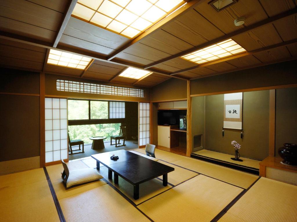 Momoyama ryokan Nagano Matsumoto 3