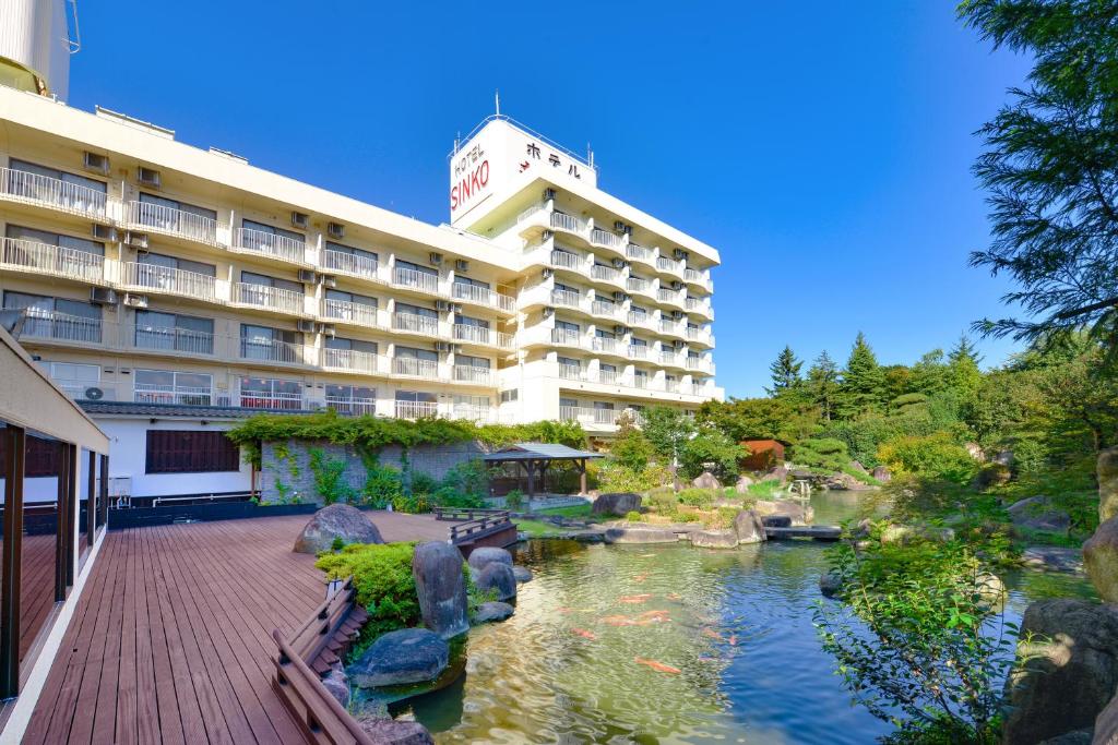 Ooedo Onsen Monogatari Hotel Shinko ryokan Yamanashi Fuefuki 3