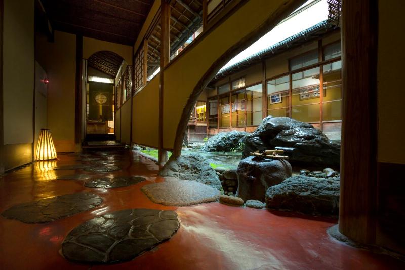 Charoku Bekkan
