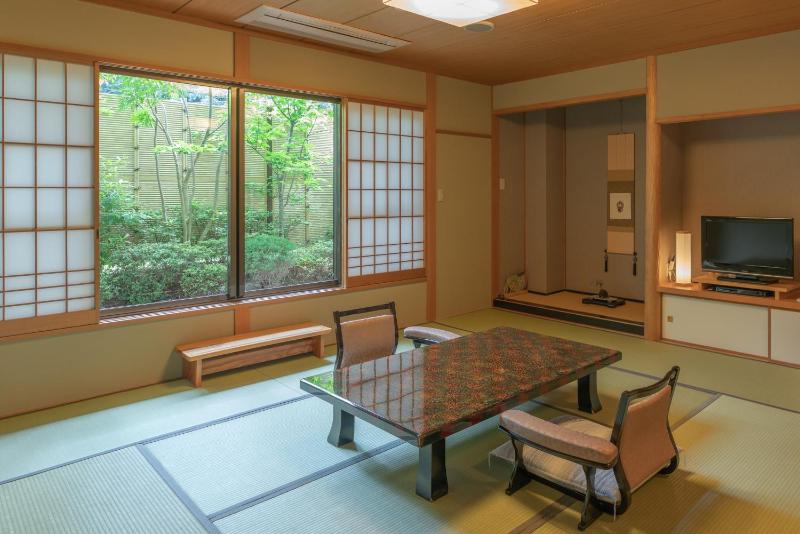Gyokusui -Adult Only-
