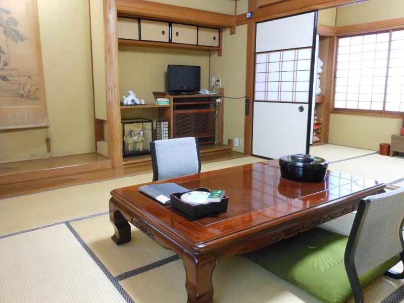 Noren Yado Meigetsu