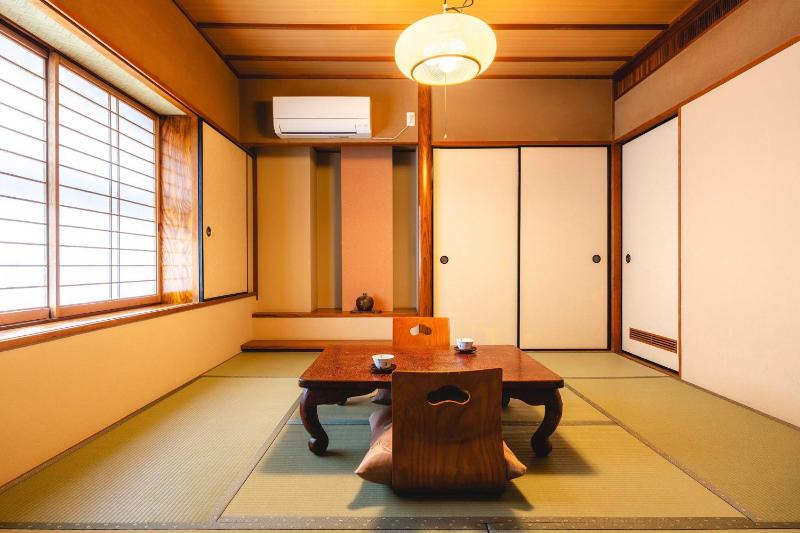 Osaka Ryokan Kuramoto