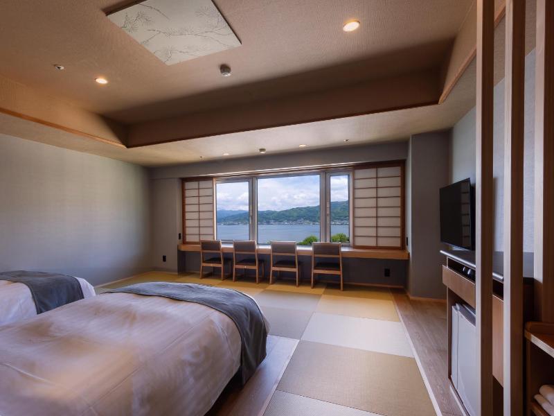 Rako Hananoi Hotel