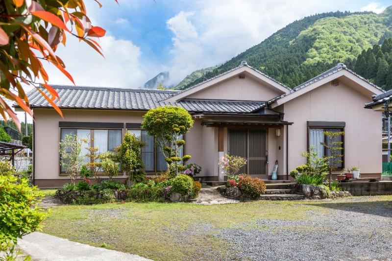 Rakushinkan Villa