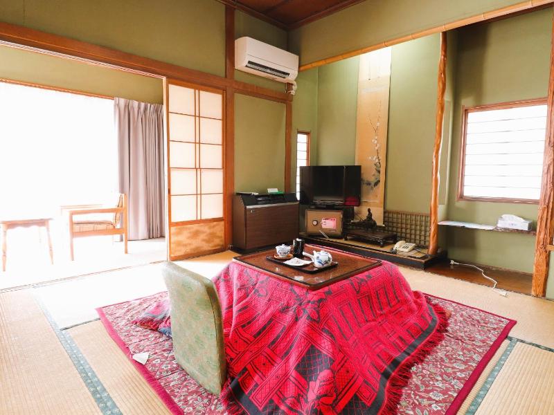 Sakaenoyu Ryokan