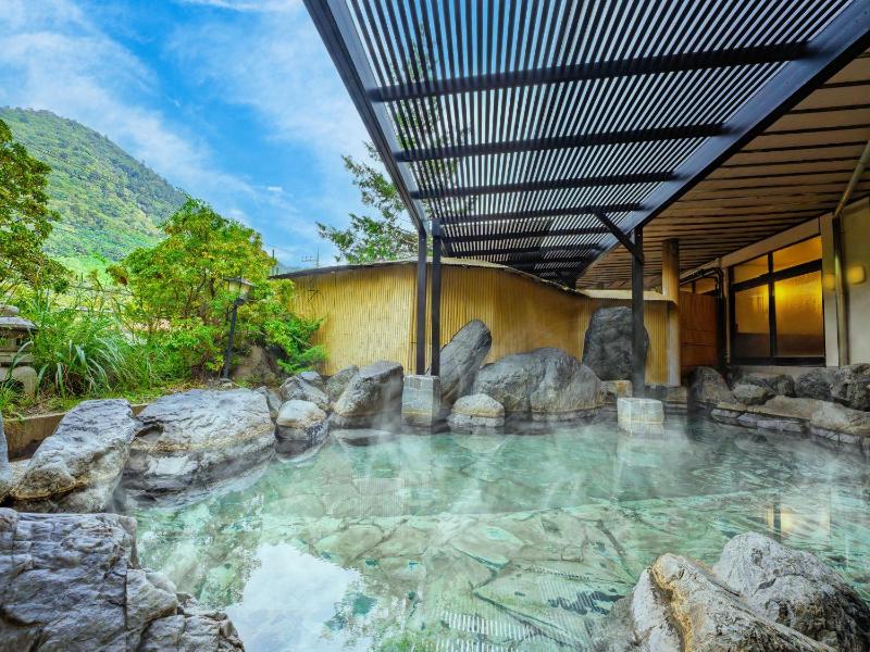 Shiobara Onsen Yashio Lodge