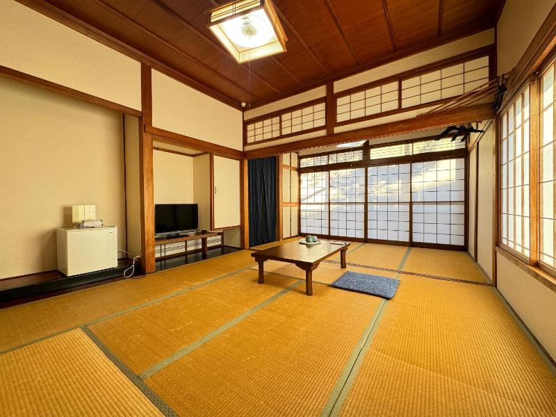 Shiroyamasou