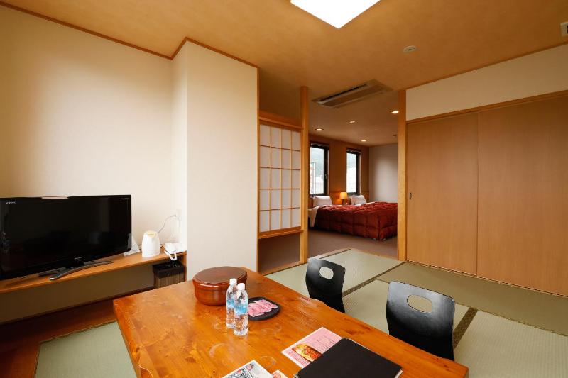 Tsuruya Ryokan