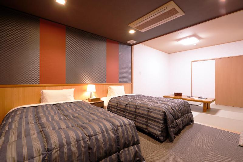 Tsuruya Ryokan