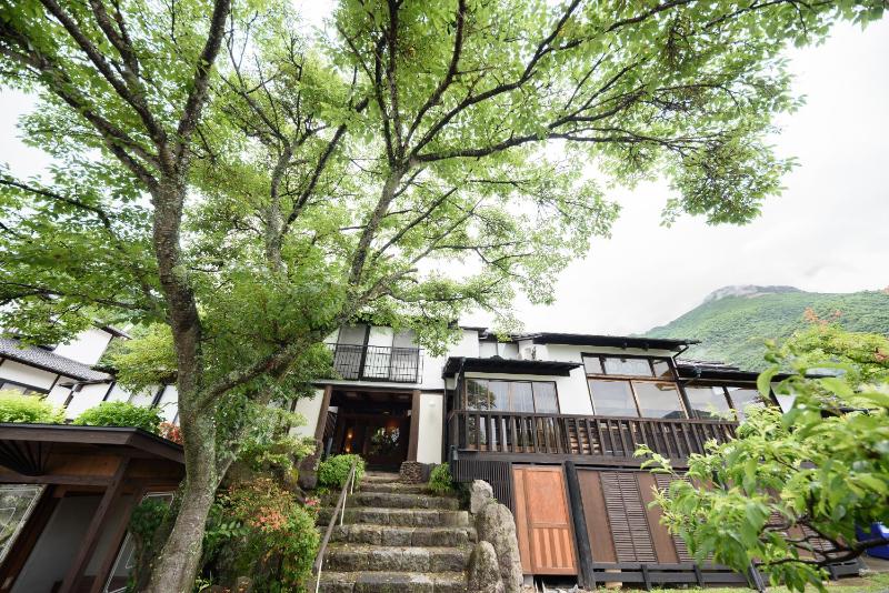 Yufuin Onsen Tsukanoma