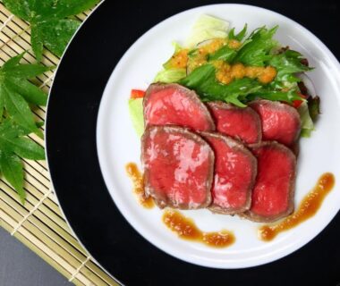 Thinly sliced seared beef with mixed greens and sauce at Baigetsu Ryokan in Nagano