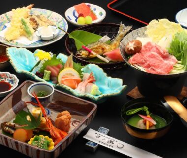 Traditional multi-course spread with sashimi, tempura, thinly sliced beef and lacquerware at Ena Totaro in Gifu, Chubu