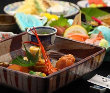 Assorted small Japanese dishes with sashimi and tempura, Ena Totaro, Gifu, Chūbu, Japan