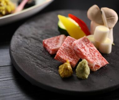 Marbled beef slices with vegetables and condiments at Fukeikan Nagano Chūbu