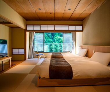 Calm ryokan interior with wooden accents at Hakone Pax Yoshino, Kanagawa