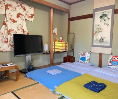 Tatami mats and futon bedding in a Japanese room at Hanamizuki Onsen Resort, Shizuoka
