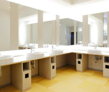 Communal sink and mirror area in clean washroom at Horohoro Sanso, Hokkaidō, Japan