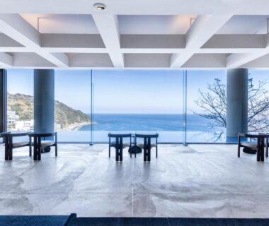 IZU RETREAT by Onko Chishin