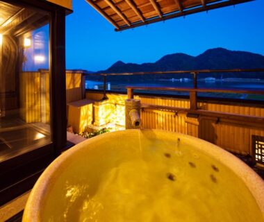 Kawaguchiya Kinosaki Riverside Hotel