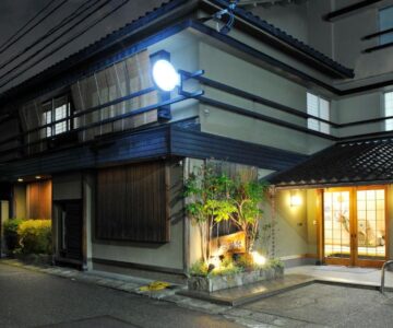 Nakayasu Ryokan