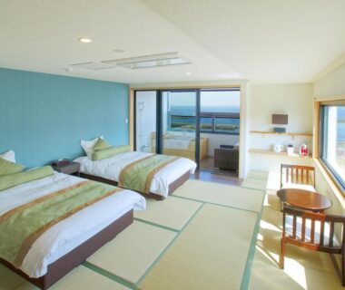 Twin beds on tatami with balcony and sea view, SEVEN SEAS HOTEL ITO, Shizuoka