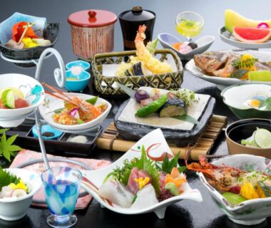 Assortment of small plated Japanese dishes served at Saiou no Miya in Mie, Kansai
