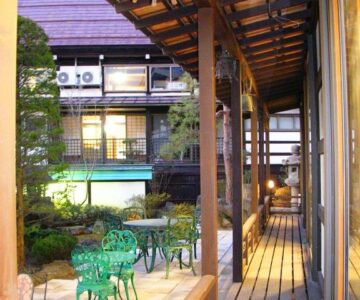 Tsuki no Shizuka