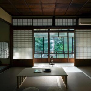 UTAHI A 100-years-old Kyoto machiya