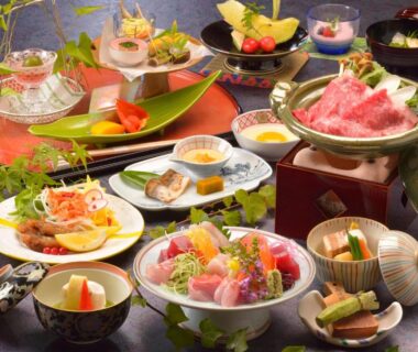 Assorted small Japanese dishes and sashimi at Uminohana in Shizuoka, Chūbu