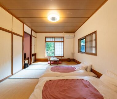 Tatami room with futon bedding at YUPOPPO Hakone in Kanagawa, Kantō