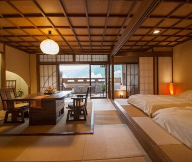 Tatami room with low table, twin beds and shoji screens at Yamagataya, Gifu, Chūbu