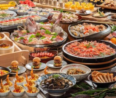 Buffet spread of seafood and appetizers at Yamanaka Onsen Kajikaso in Chūbu, Ishikawa, Japan