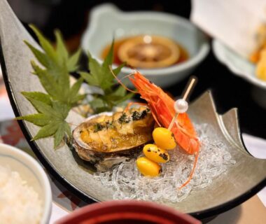Seafood appetizer with shrimp and shellfish at Yufuin Ryokan Yufumomiji Ōita