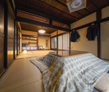 Kotatsu-covered tatami room interior at 信州の古民家宿 真秀ろばmahoroba, Nagano Chūbu Japan