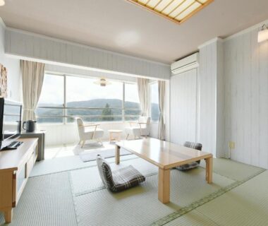Tatami room with balcony overlooking lake at 箱根芦ノ湖 HOTEL RaKuun, Kanagawa, Kantō